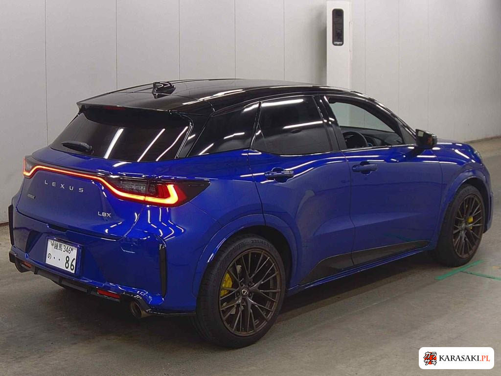 Lexus LBX 2025 z aukcji japońskiej