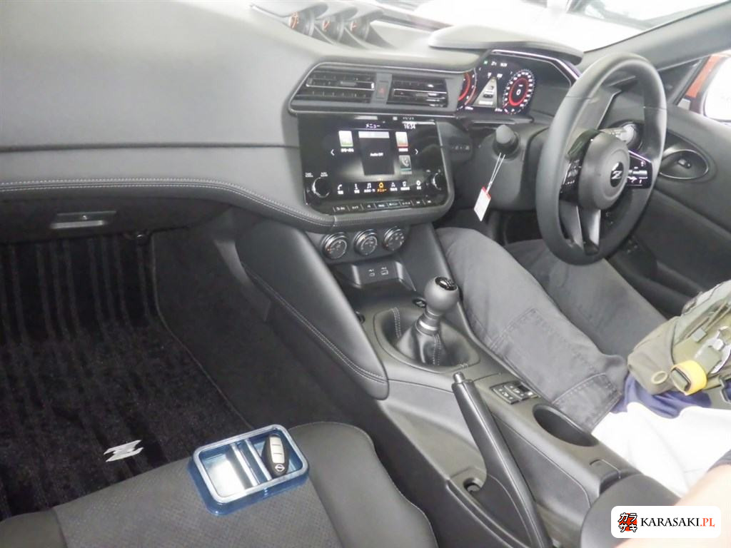 Nissan Fairlady Z 2024 z aukcji japońskiej