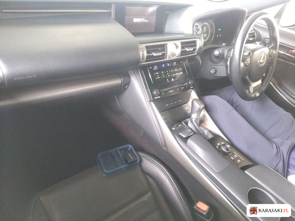 Lexus Is 2014 z aukcji japońskiej