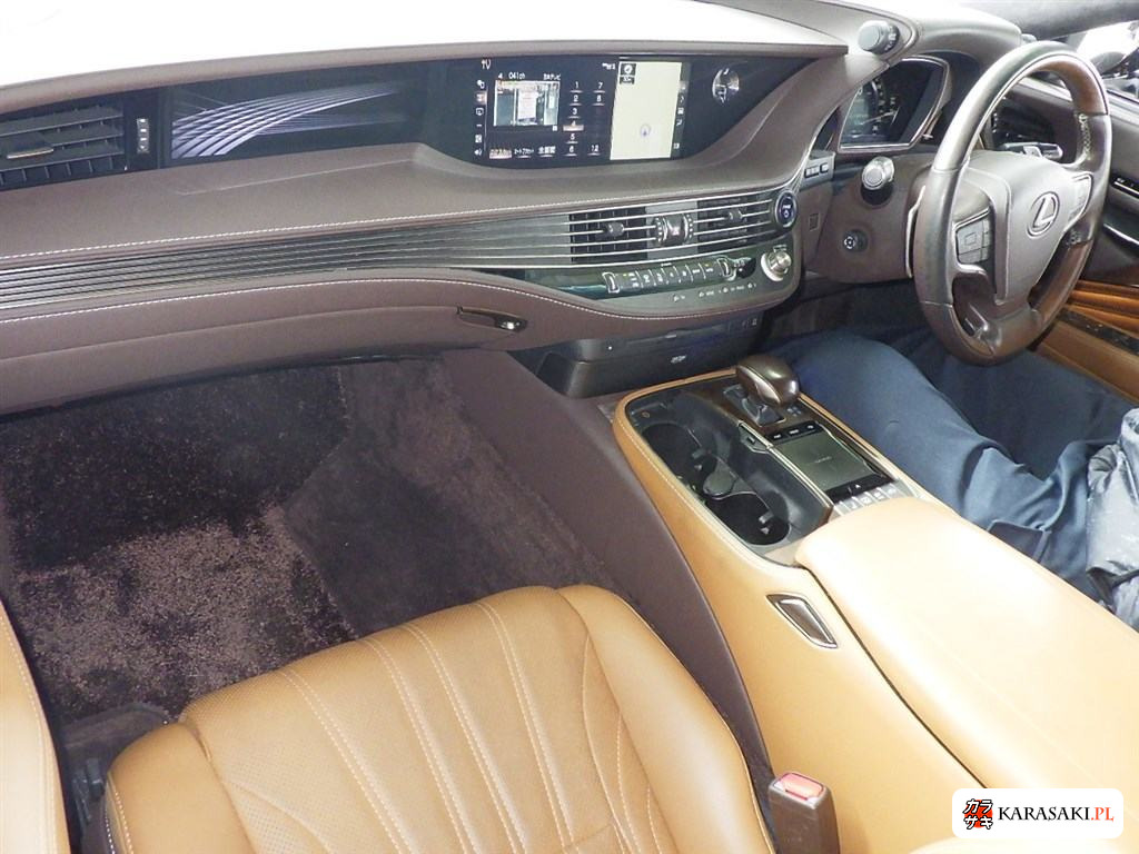 Lexus LS 2017 z aukcji japońskiej