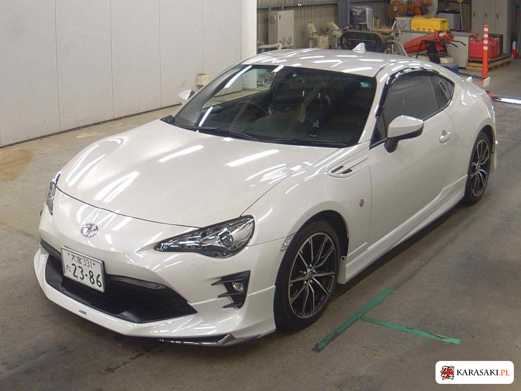 Toyota 86 2017 z aukcji japońskiej