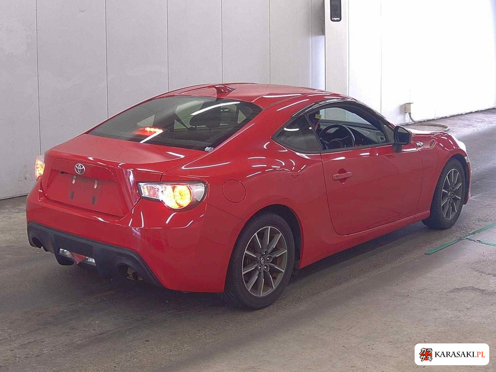 Toyota 86 2012 z aukcji japońskiej