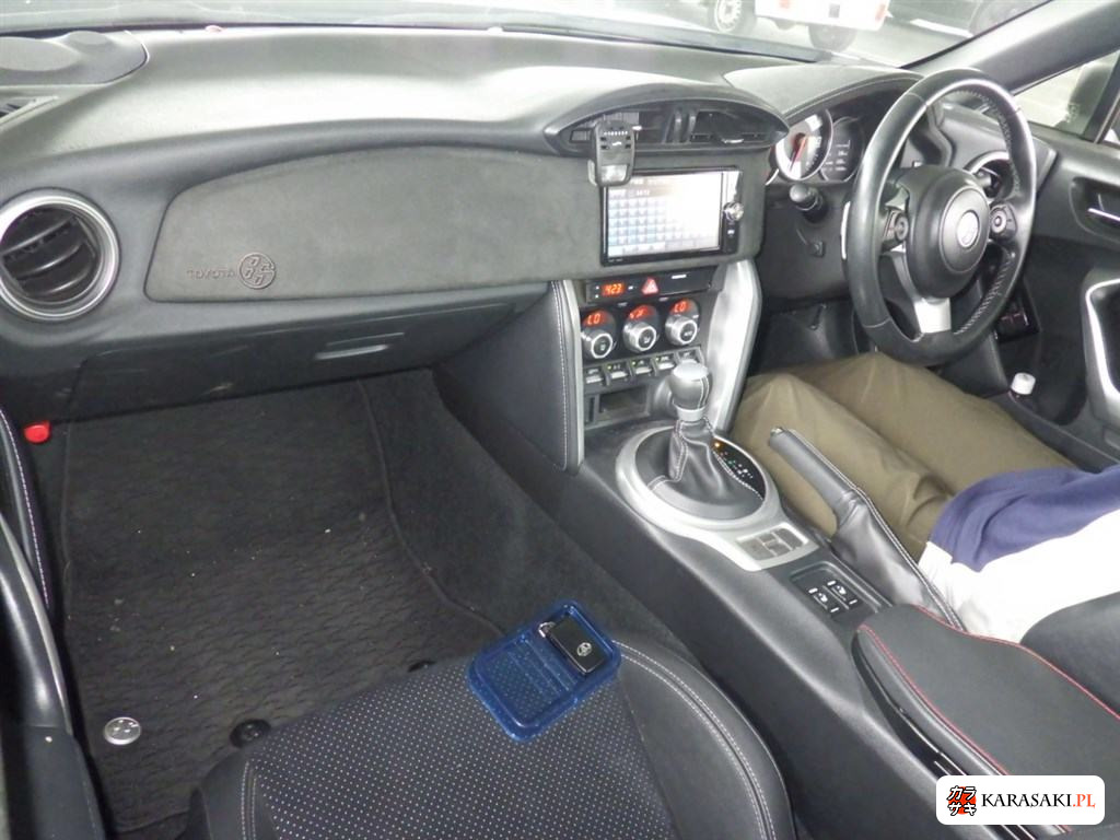 Toyota 86 2016 z aukcji japońskiej