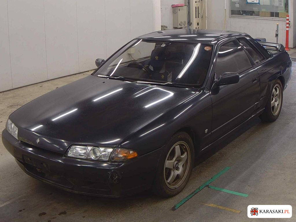 Nissan Skyline 1990 z aukcji japońskiej