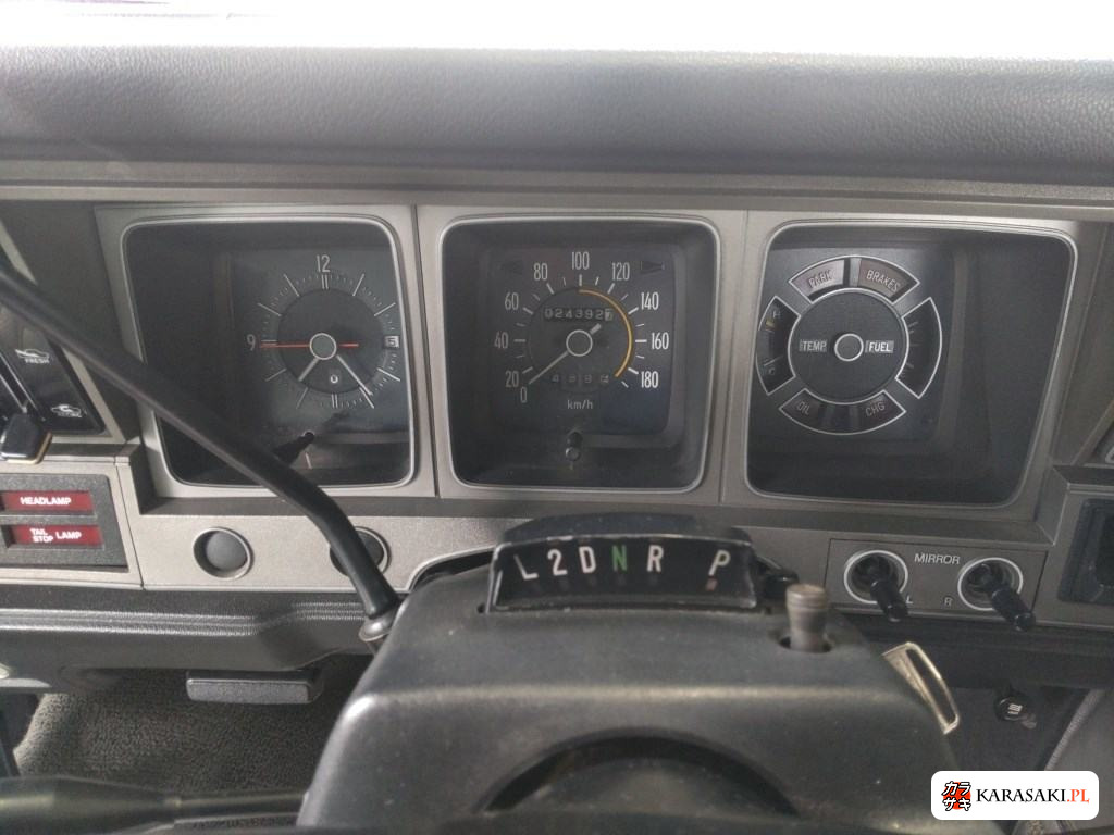Toyota Crown 1975 z aukcji japońskiej