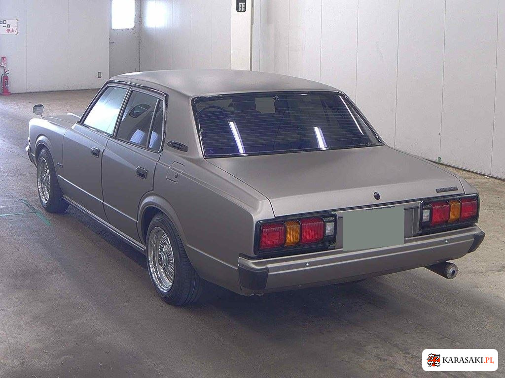 Toyota Crown 1975 z aukcji japońskiej