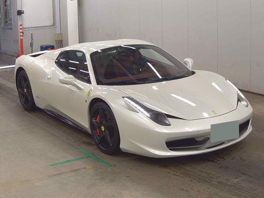Ferrari 458 Spider 2020 z aukcji japońskiej