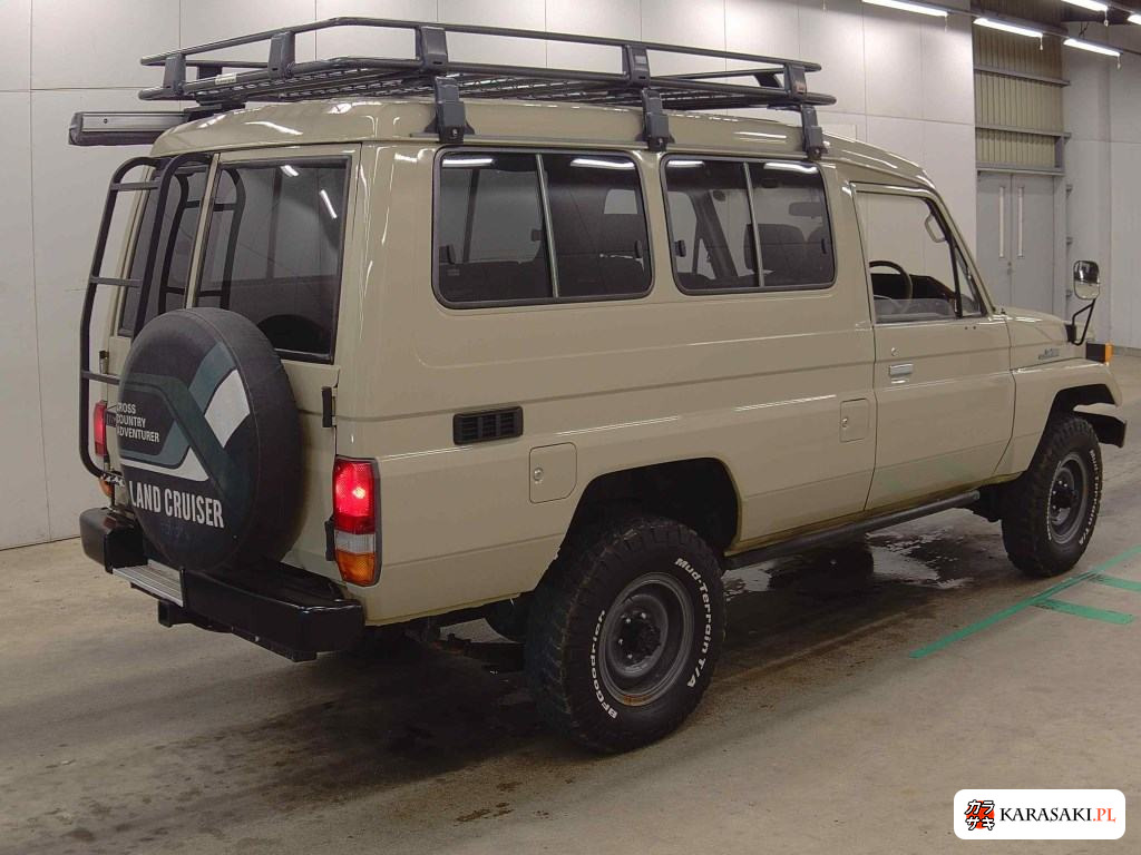 2015 Overseas Toyota 4