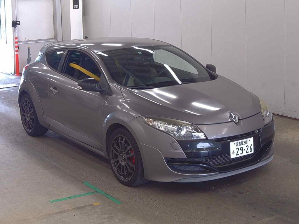 Renault Megane 2011 z aukcji japońskiej