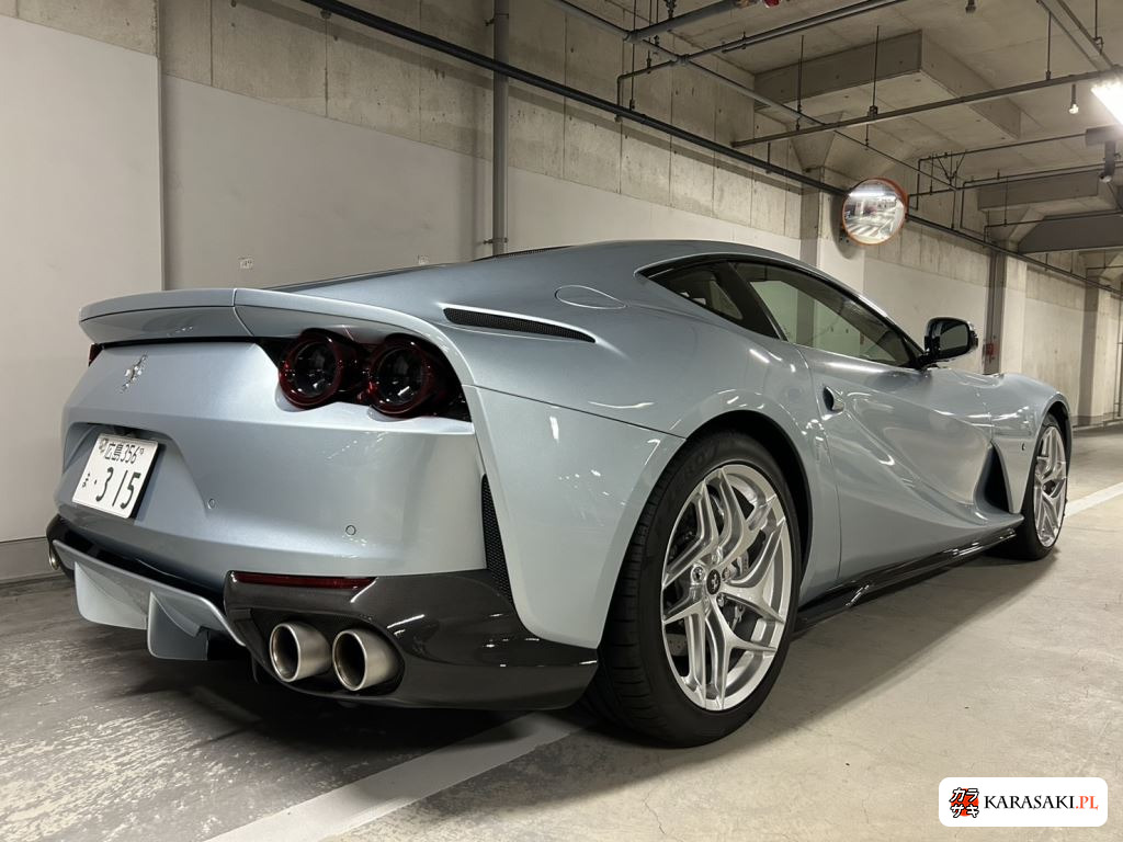2018 Ferrari 812SUPERFAST Superfast 10