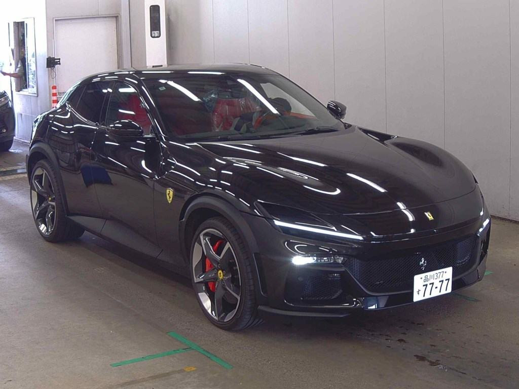 Ferrari Purosangue 2024 z aukcji japońskiej