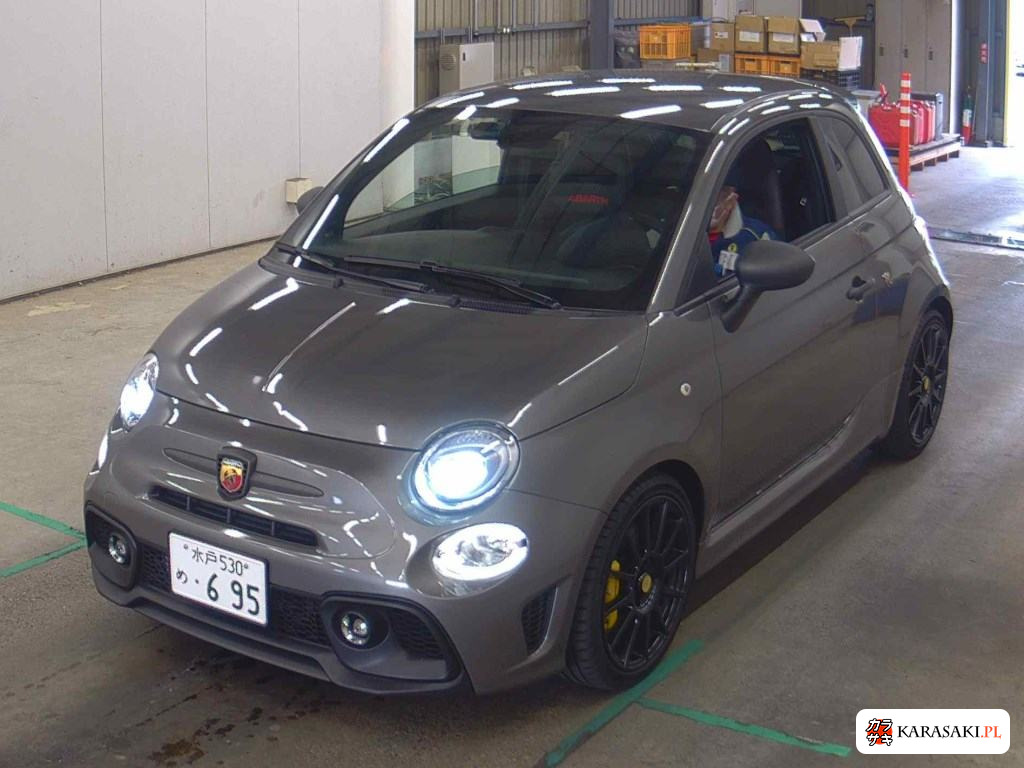 2024 Abarth 695 Competizione 3