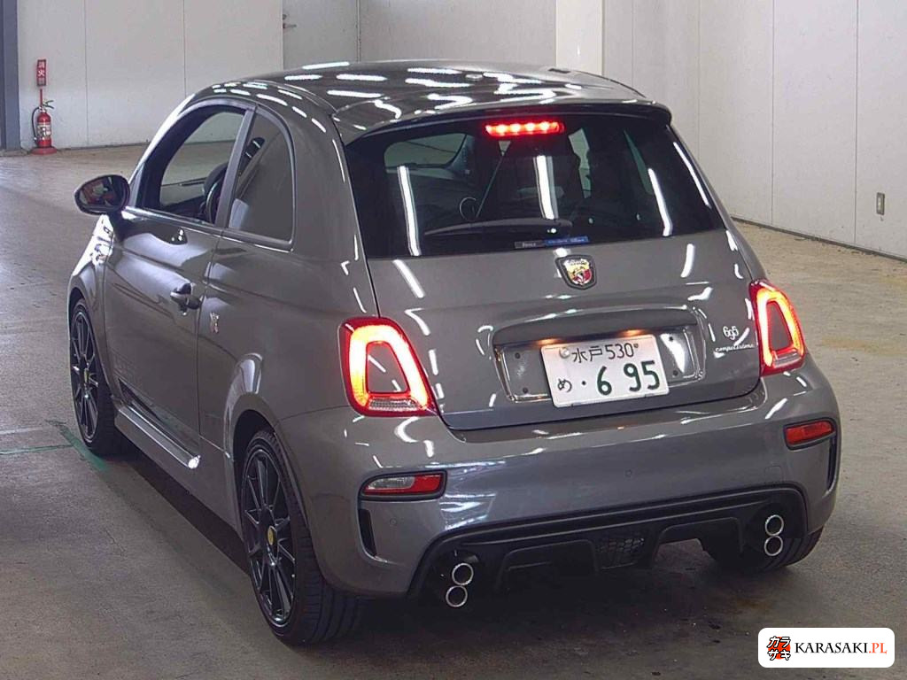 2024 Abarth 695 Competizione 2
