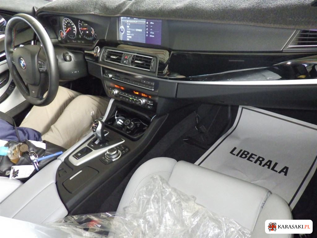 2012 BMW M5 4D 5