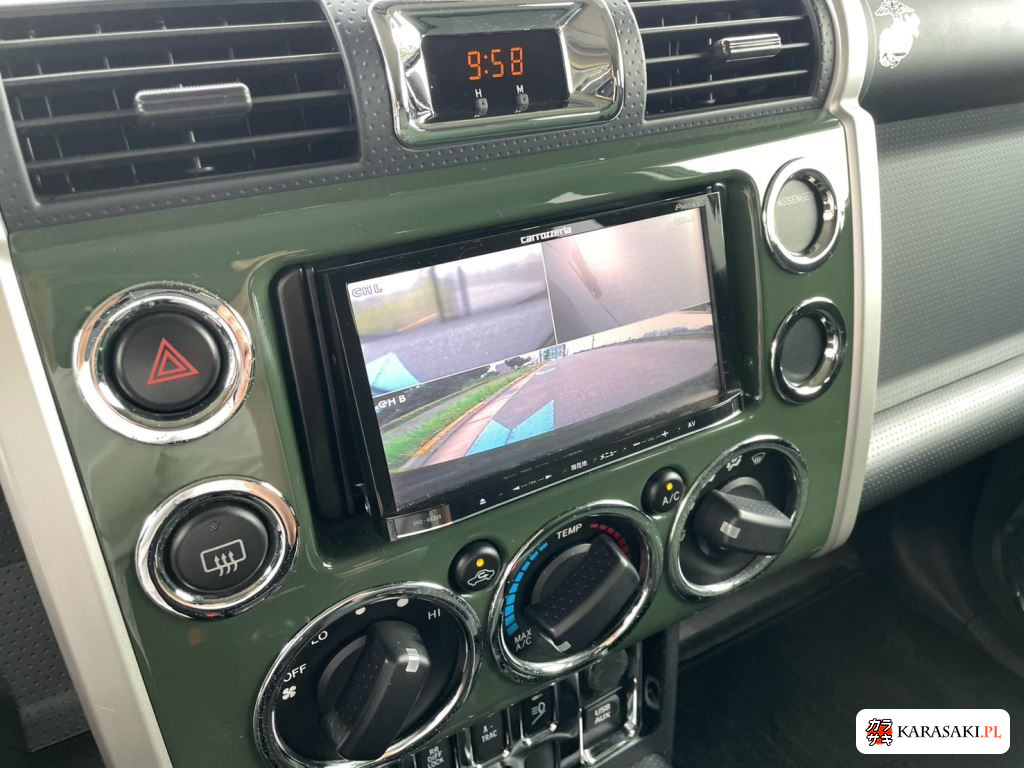2011 America Toyota FJ Cruiser 4WD 13