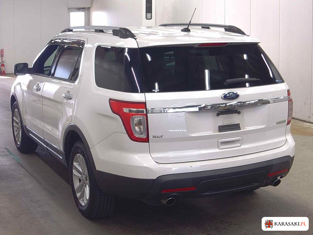 Ford Explorer 2013 з японського аукціону