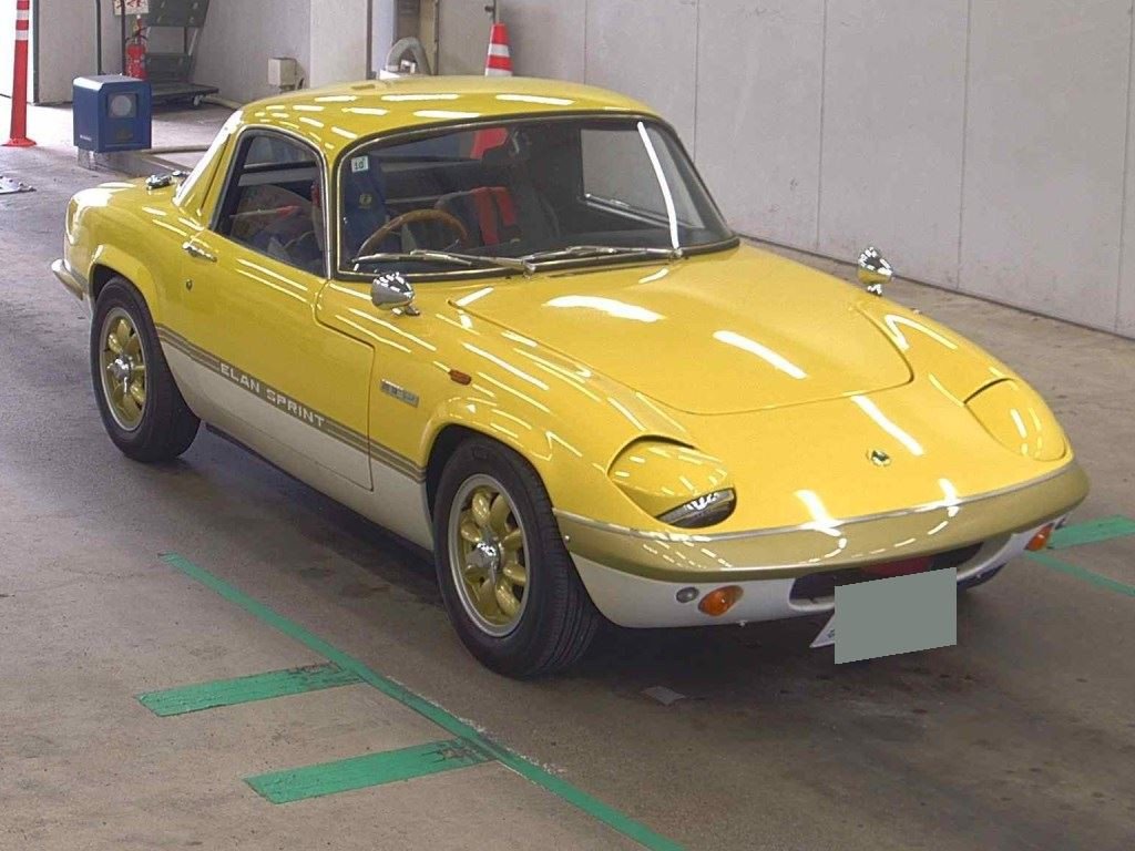 Lotus Elan 1990 z aukcji japońskiej