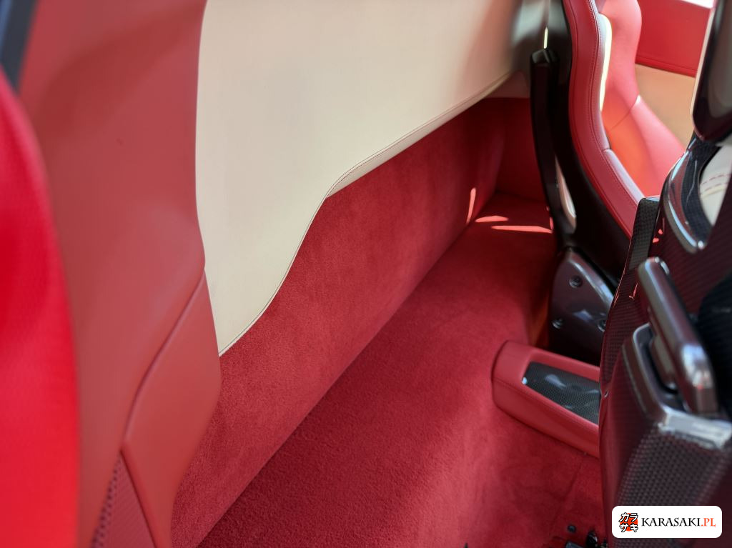 2013 Ferrari 458 Spider Base Grade 7