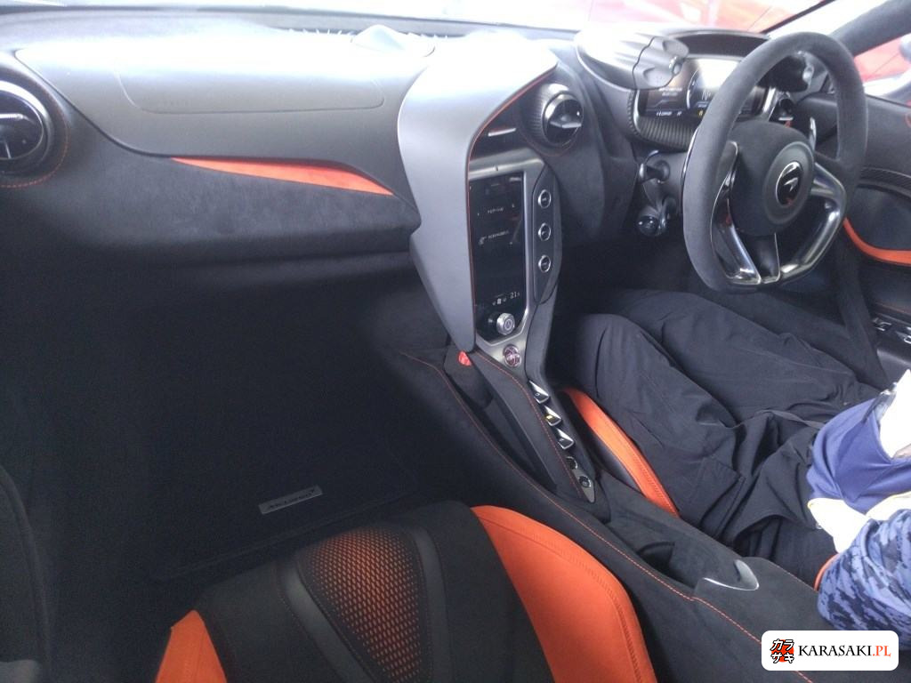 2024 McLaren 750S Base Grade 5