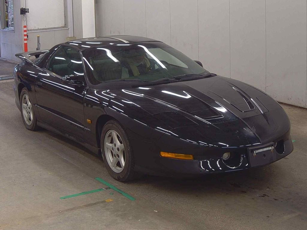 Pontiac 1996 z aukcji japońskiej