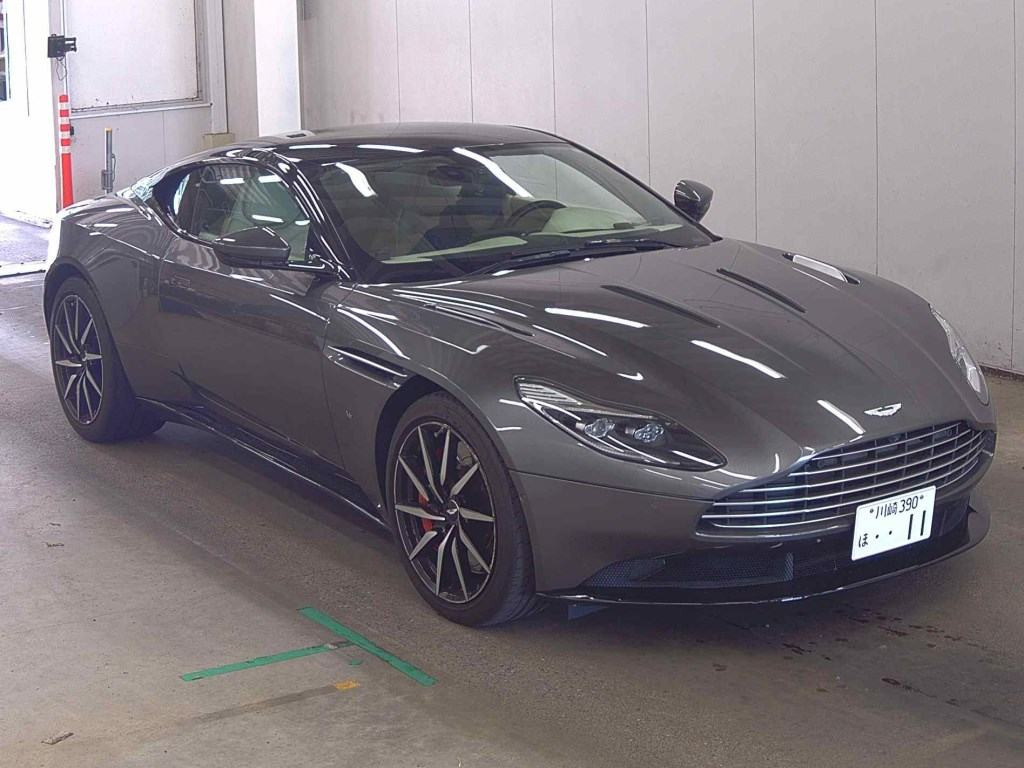 Aston Martin DB11 2017 z aukcji japońskiej