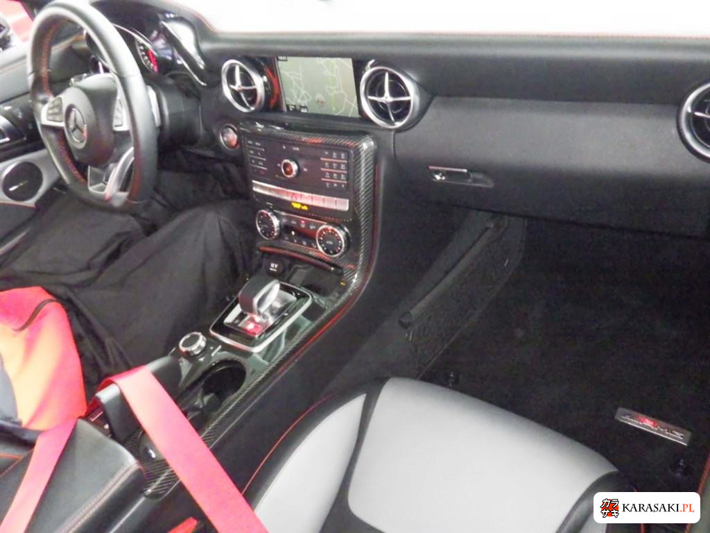 2017 Mercedes-AMG SLC SLC43 Red Art Edition 5