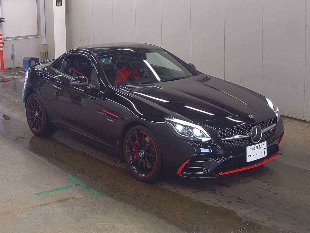 Mercedes-AMG SLC 2017 z aukcji japońskiej