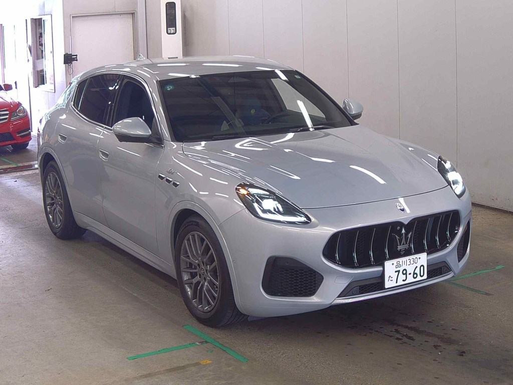 Maserati Grecale 2023 z aukcji japońskiej