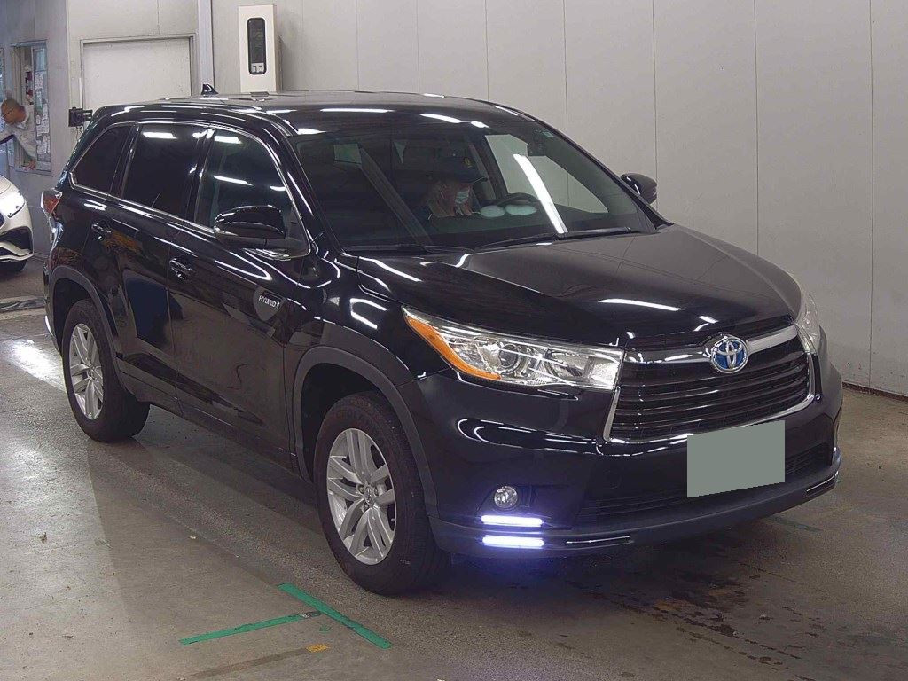 America Toyota Highlander 2015 z aukcji japońskiej