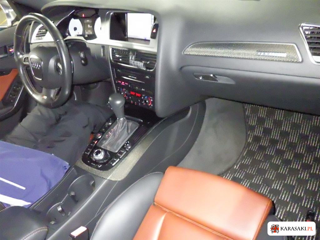 2012 Audi S4 4WD Base Grade 5