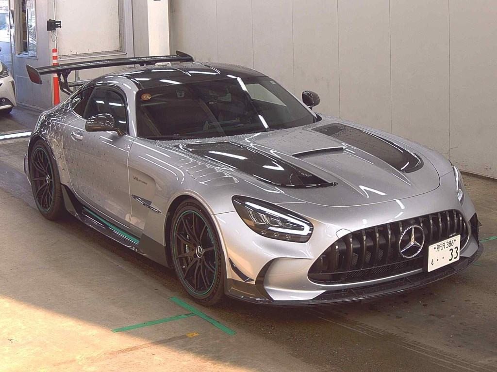 Mercedes-AMG 2021 z aukcji japońskiej