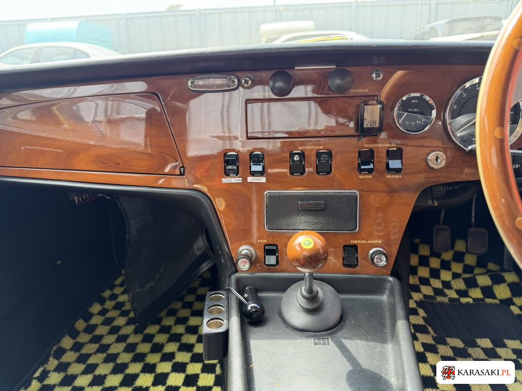 1990 Lotus Elan 15