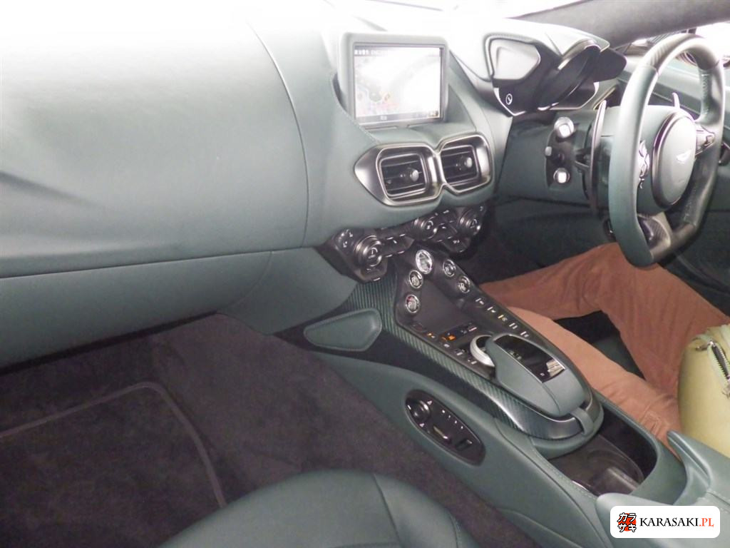 2024 Aston Martin Vantage 3D 5