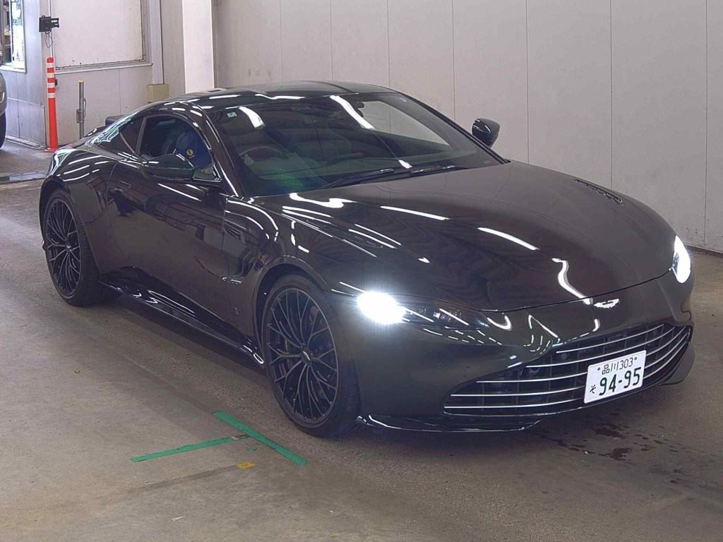 Aston Martin Vantage 2024 z aukcji japońskiej