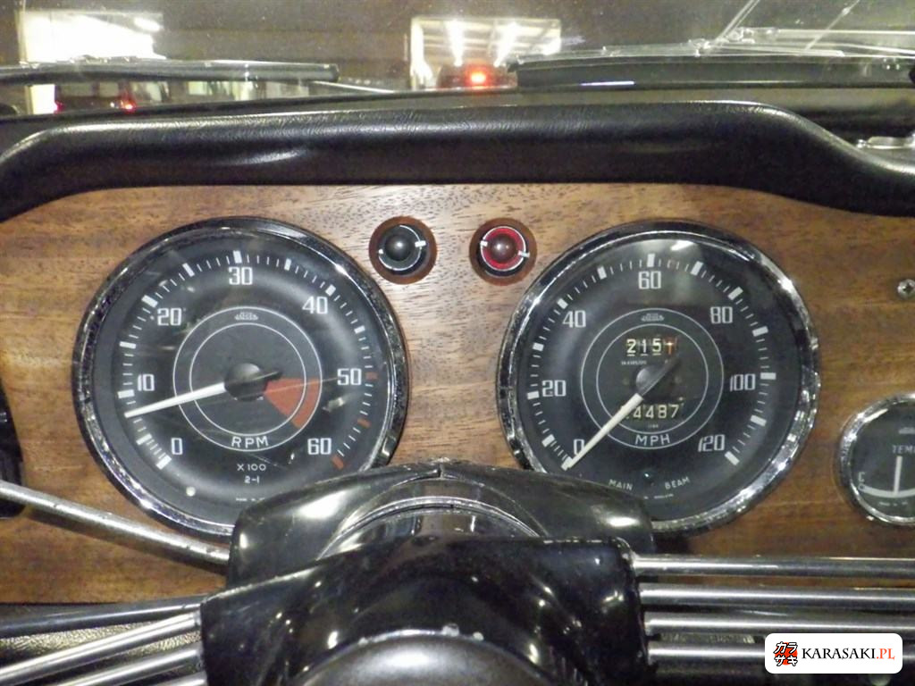 1993 Triumph TR-4 6