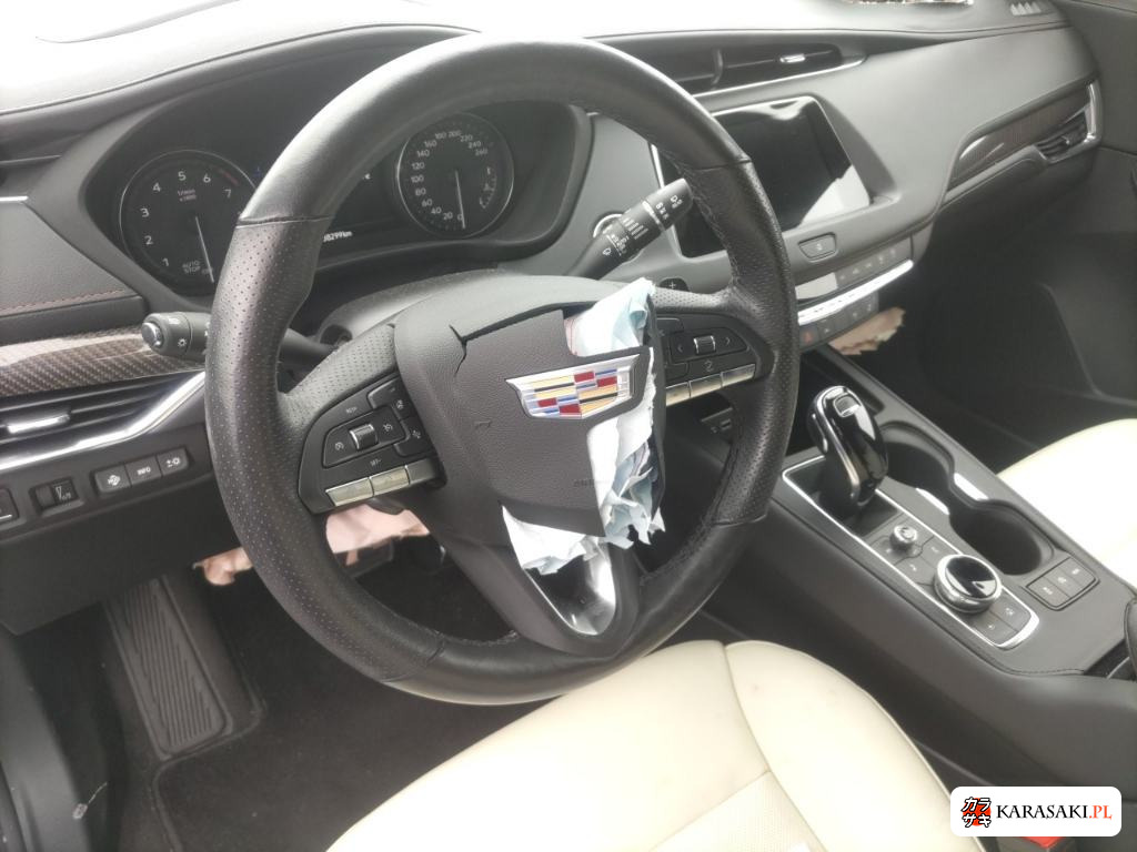 2023 Cadillac XT4 4WD Sport 5