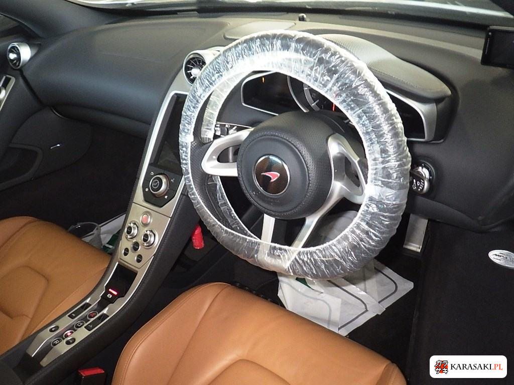 2013 McLaren MP4-12C Spider 5