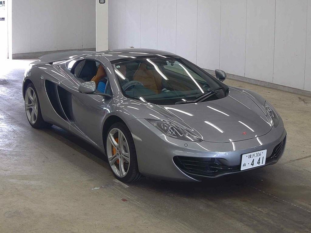 McLaren MP4-12C Spider 2013 z aukcji japońskiej