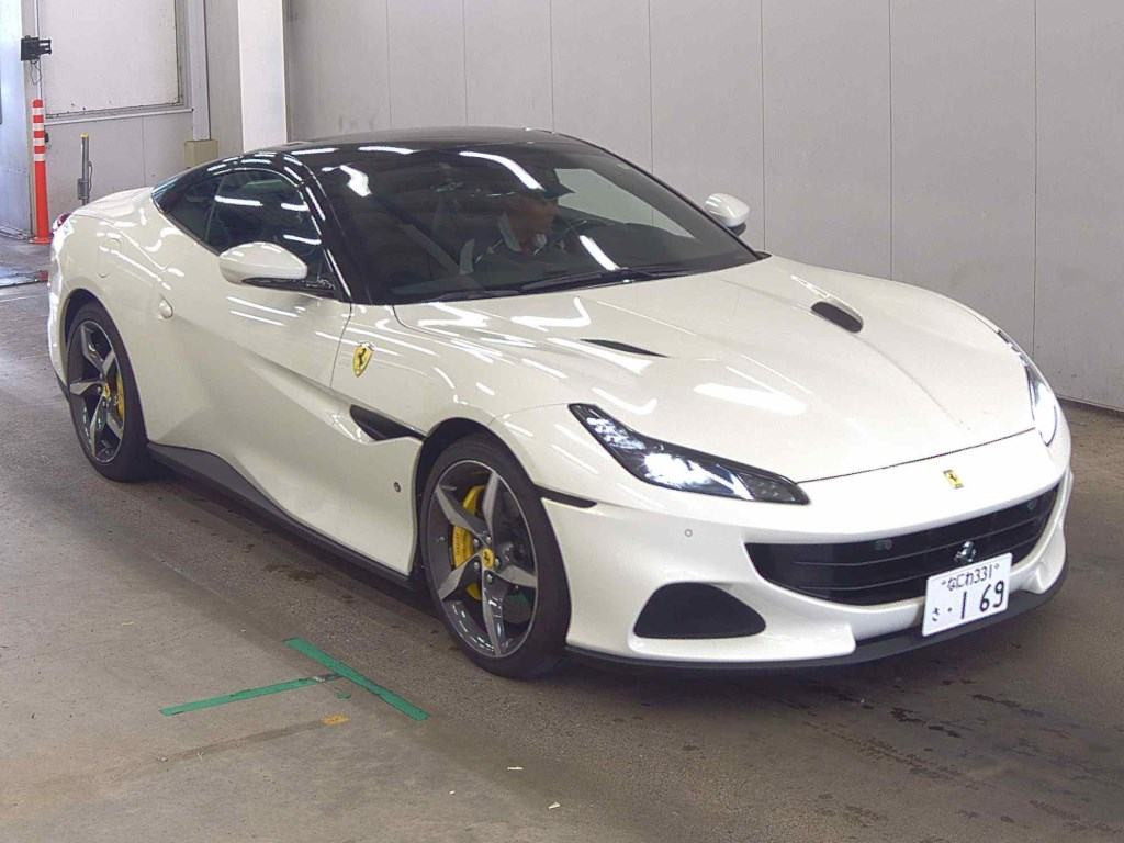 Ferrari Portofino M 2022 z aukcji japońskiej