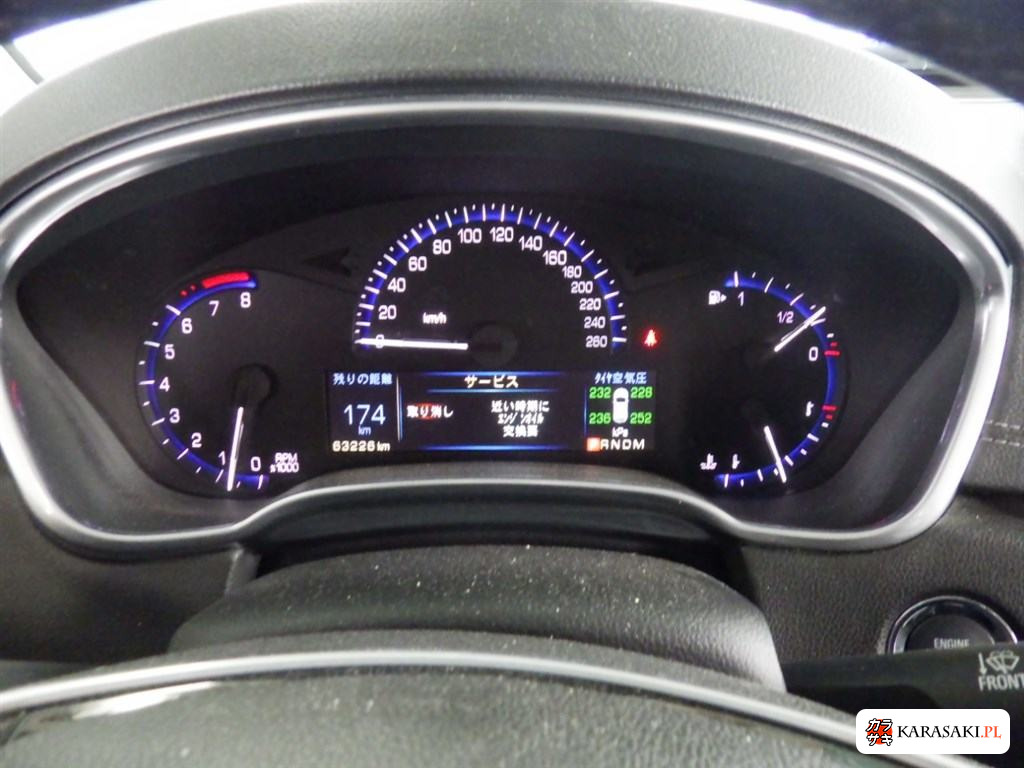 2013 Cadillac T166C Luxury 6