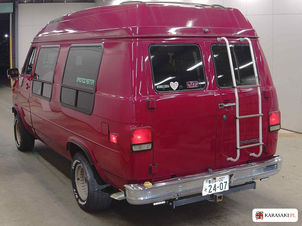 1995 Chevrolet Chevyvan 4D 2
