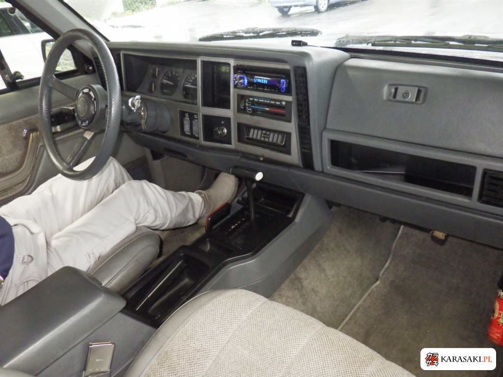 1989 Chrysler Jeep Jeep Cherokee 3D 4WD 5