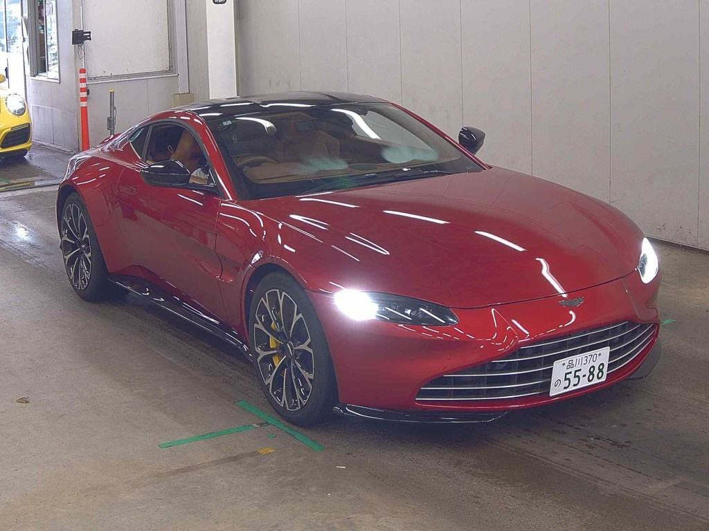 Aston Martin Vantage 2018 z aukcji japońskiej