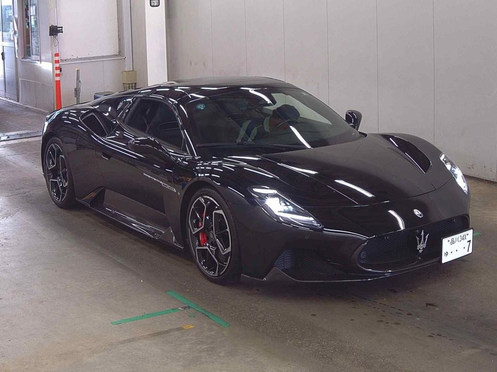 Maserati MC20 Cielo 2024 z aukcji japońskiej