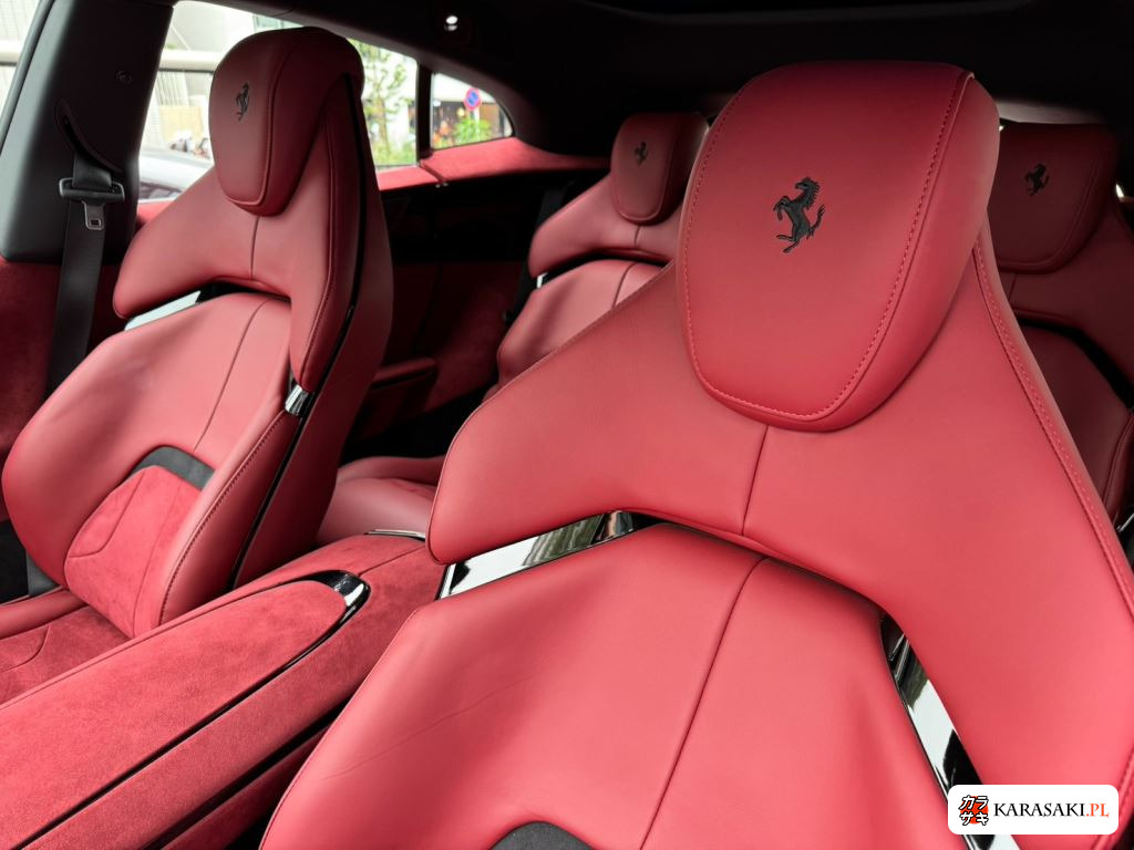 2025 Ferrari Purosangue 4WD Base Grade 12