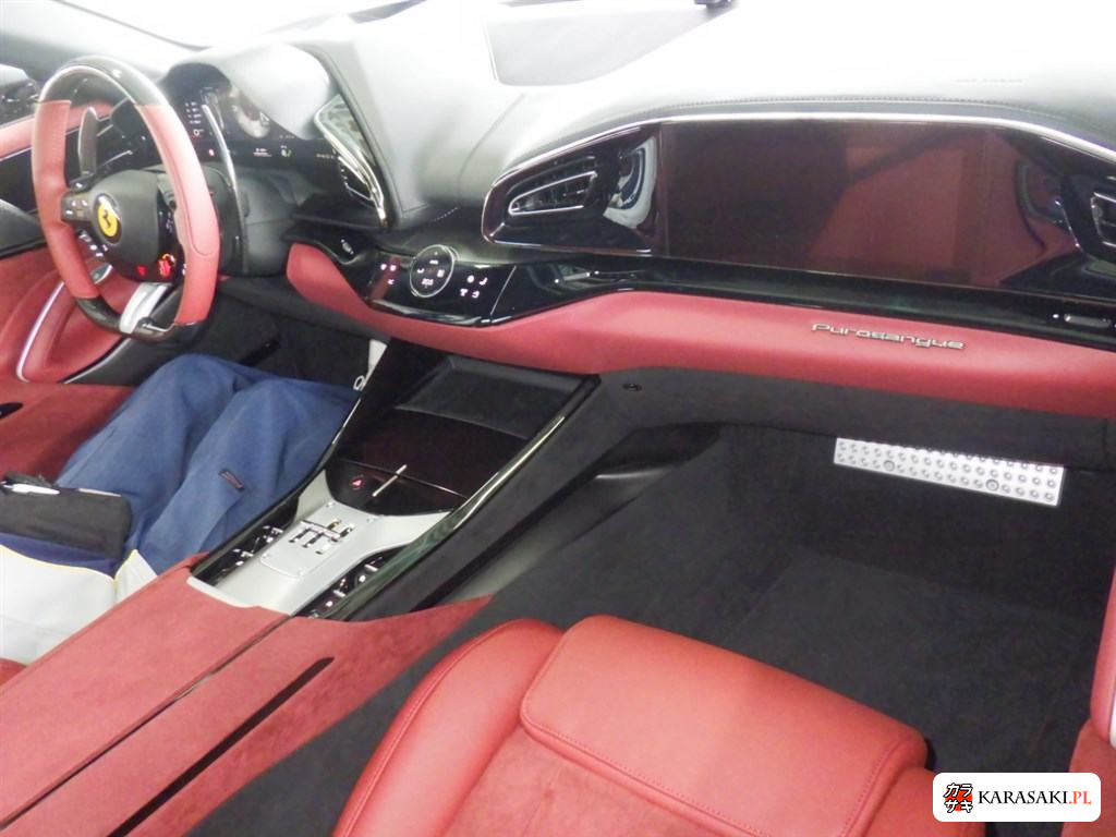 2025 Ferrari Purosangue 4WD Base Grade 5