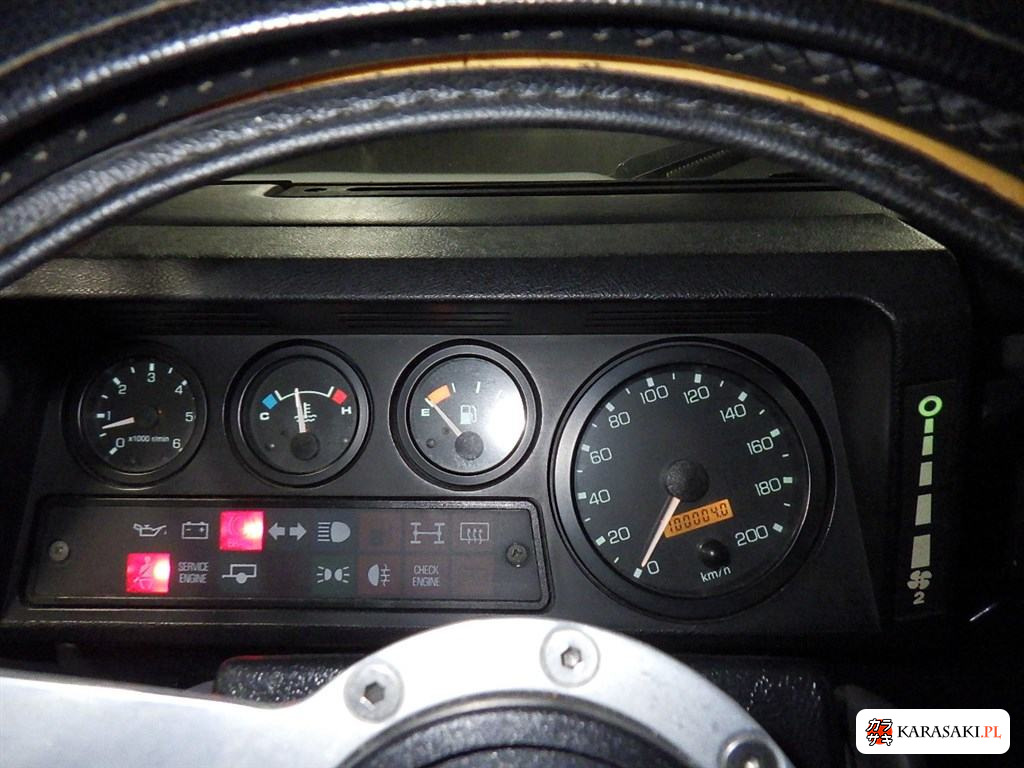 1997 Land Rover Defender 3D 4WD 90 6