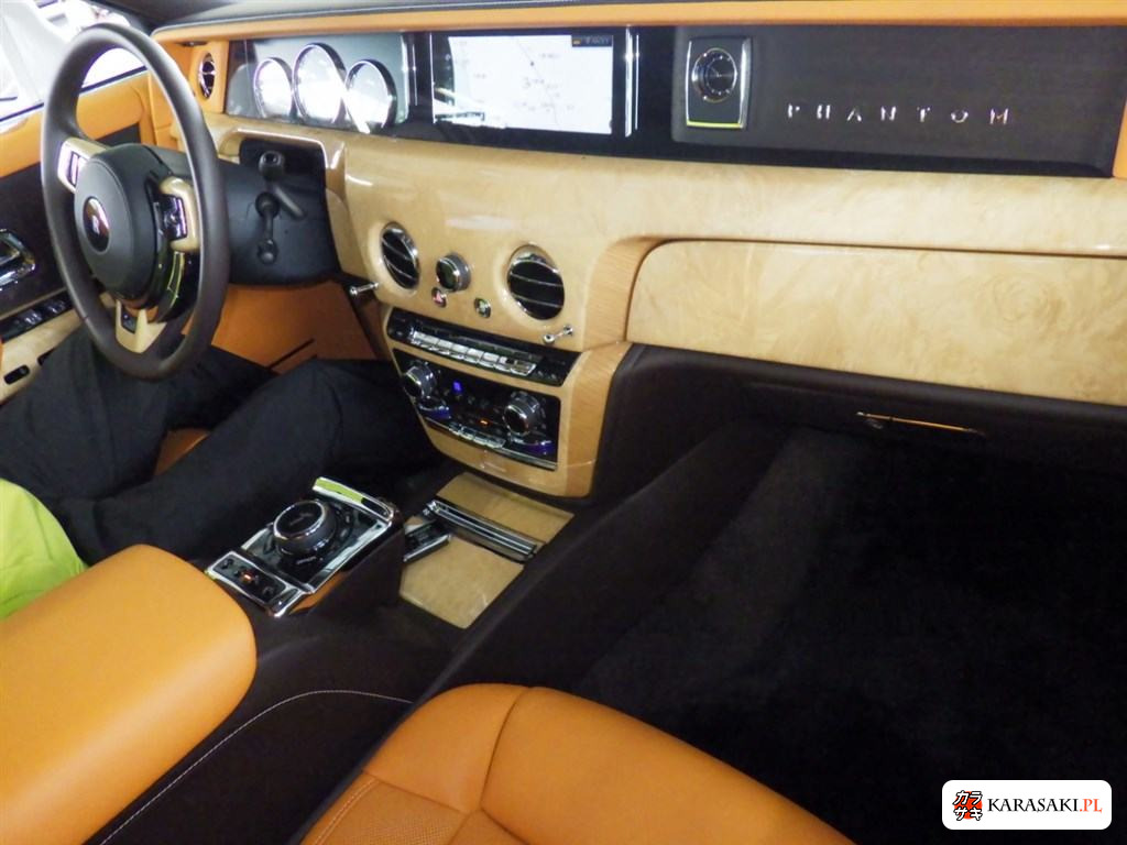 2018 Rolls-Royce Phantom Base Grade 5