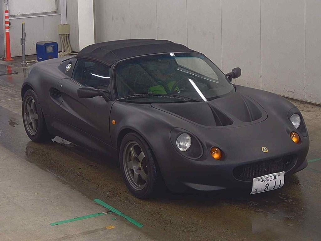 Lotus Elise 2001 z aukcji japońskiej