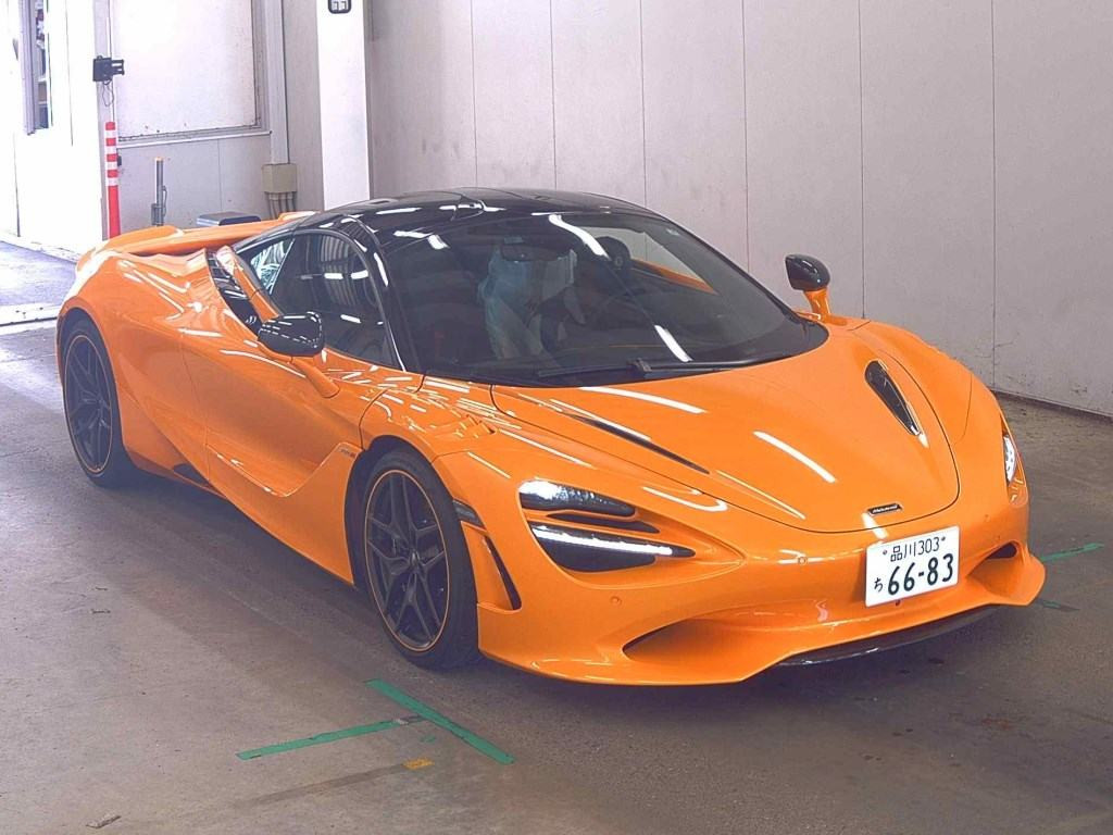 McLaren 750S 2025 z aukcji japońskiej